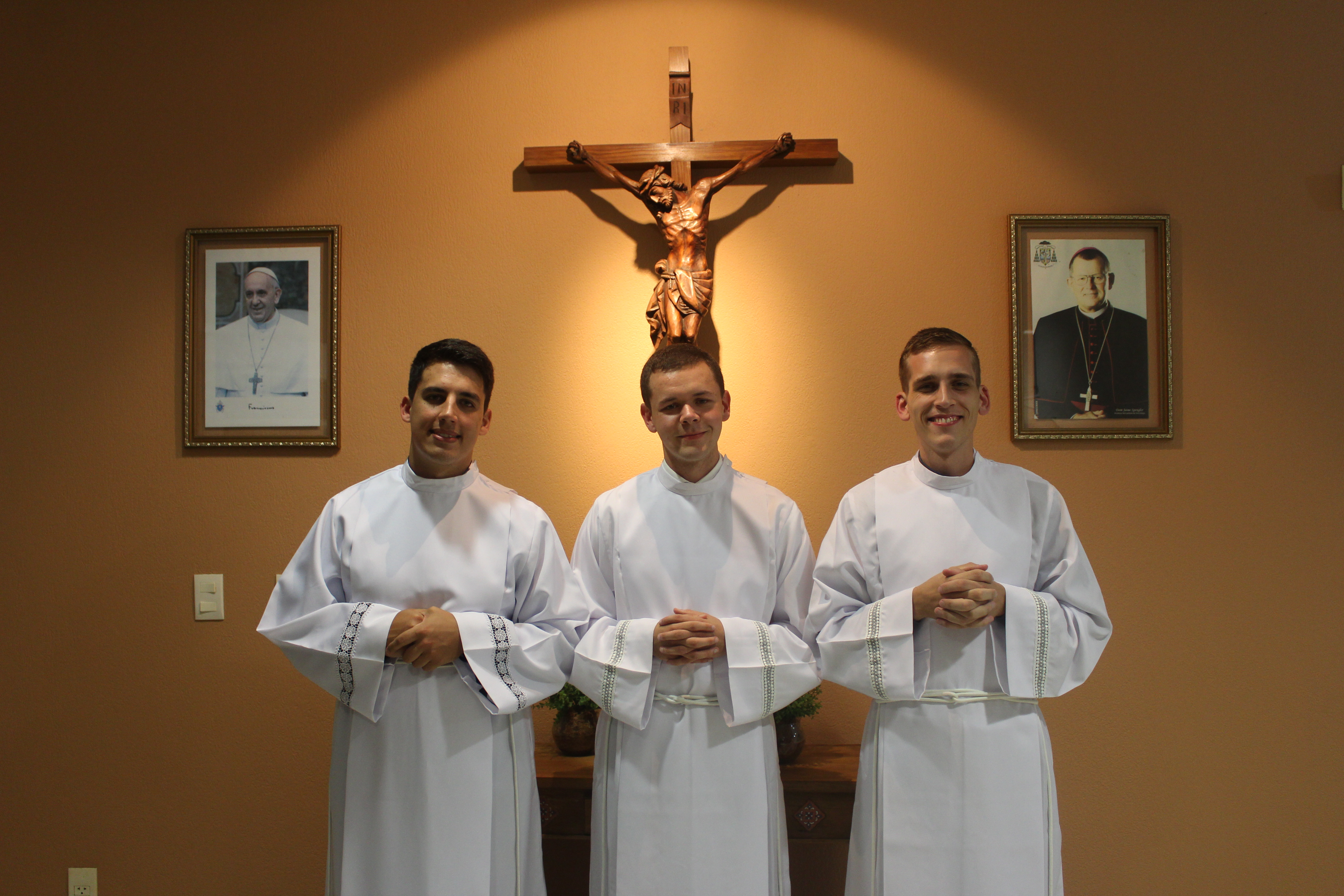 Três seminaristas são admitidos como candidatos às Ordens Sacras