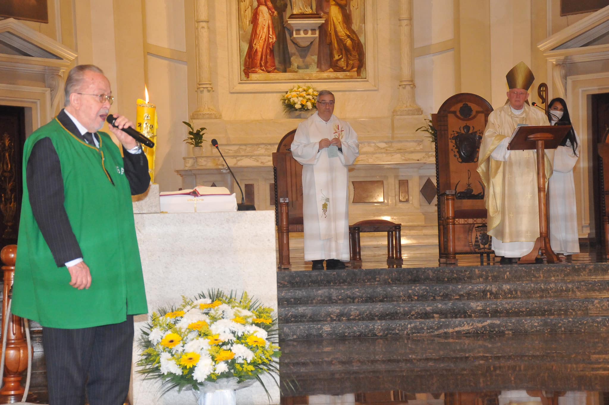 Missa em memória às vítimas da Pandemia é celebrada na Catedral Metropolitana